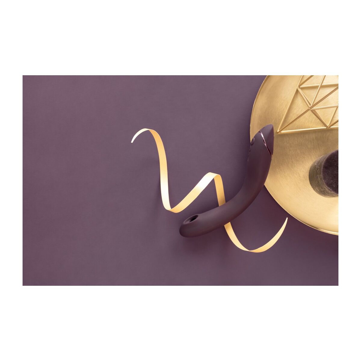 V4H3DF79F8E8F665577A2F84F385B443006R4679128P8