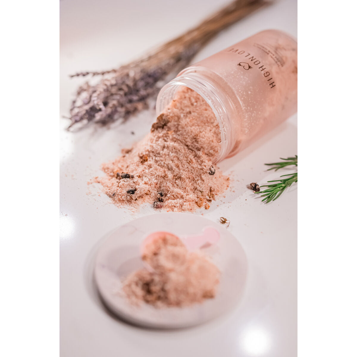 V3H8FC12CB02C032AA8082271522843F65AR5547606P5